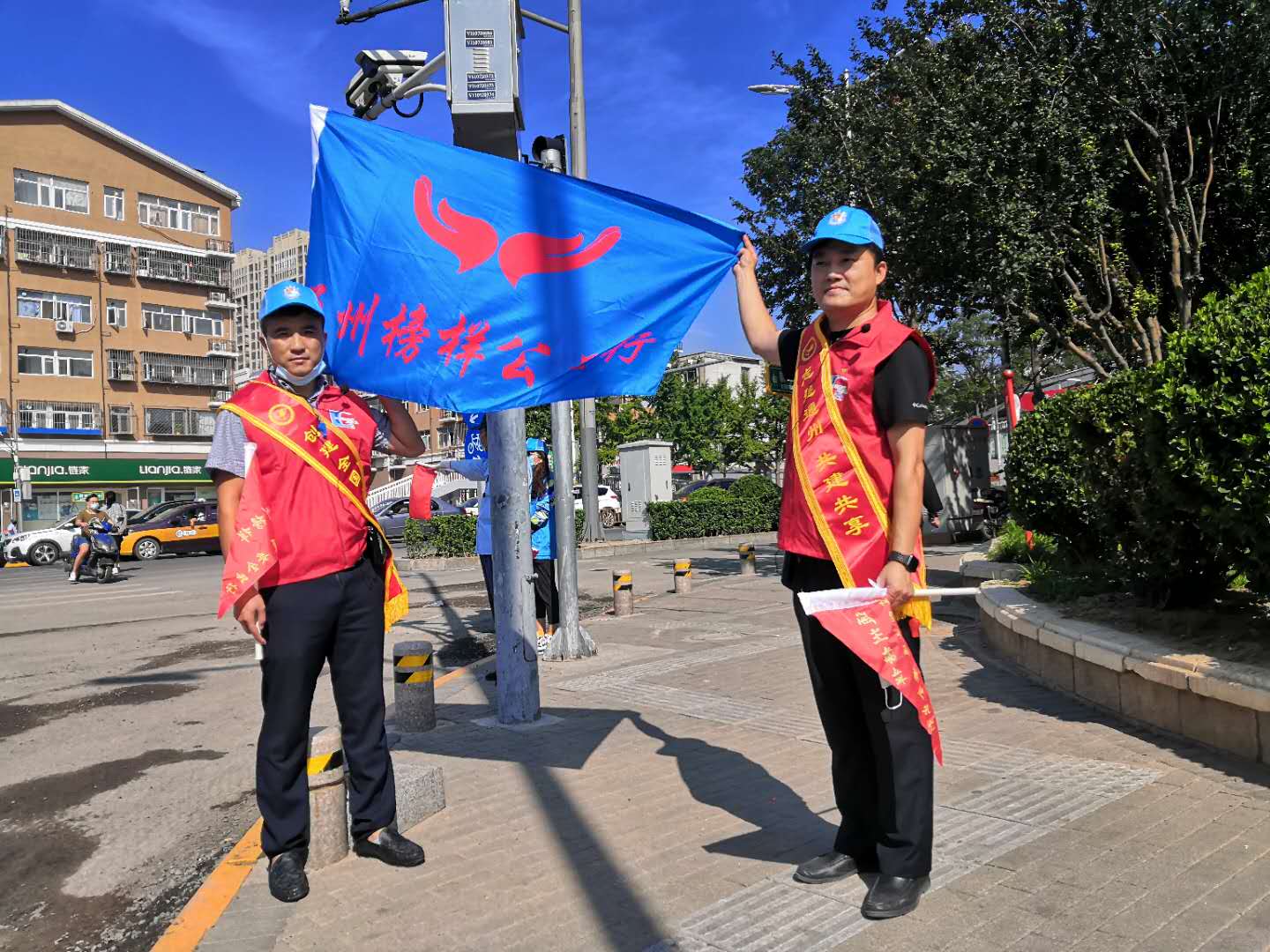 <strong>操女人大逼国产</strong>